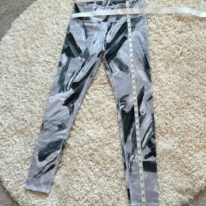 ALO Yoga High-Waist Vapor Legacy Plaid Legging nwot